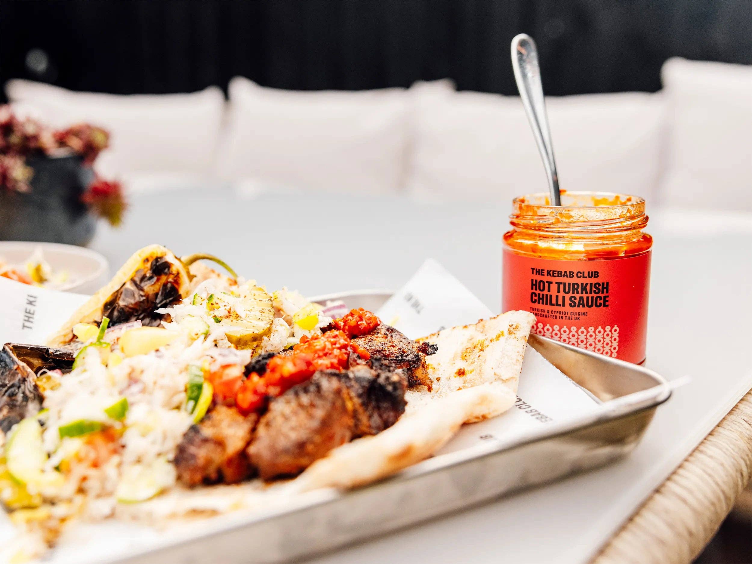 The Kebab Club – wholesale Hot sauce – Hot Turkish Chilli Sauce2