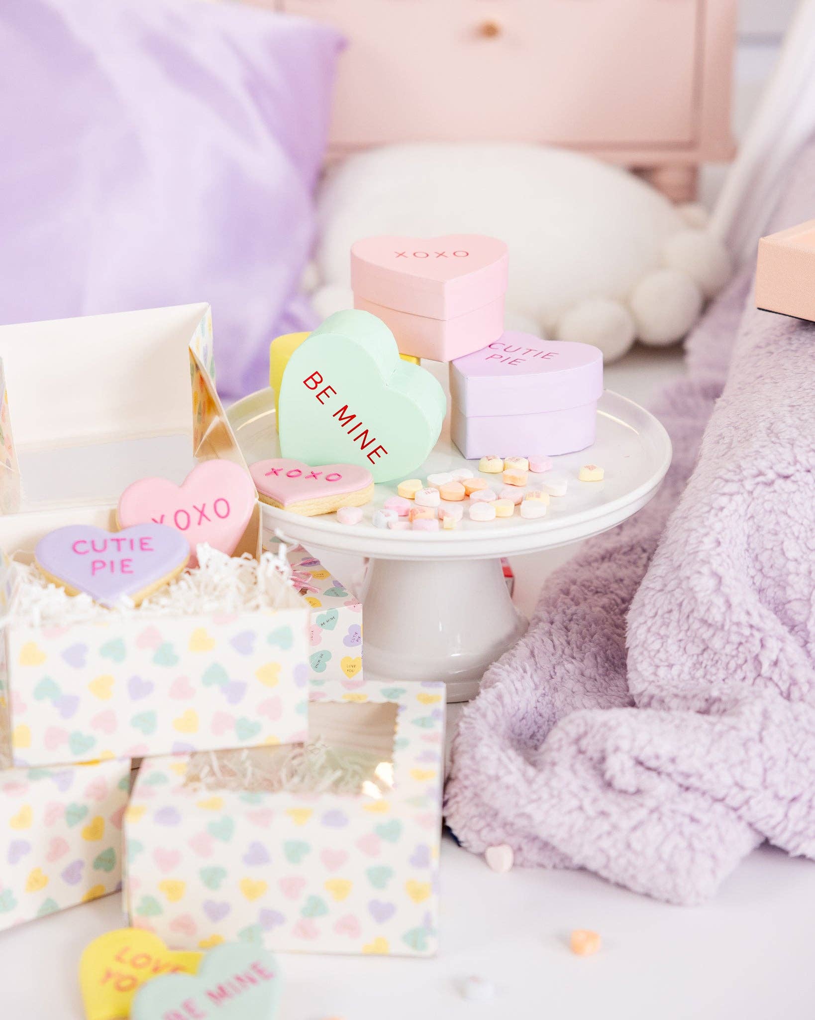 My Mind’s Eye - Wholesale Gift Box - CVH1109 - Conversation Hearts Cookie Box6