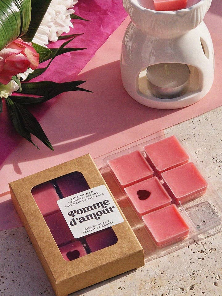 Scented melts - Candy Apple scent for wholesale by Five Women