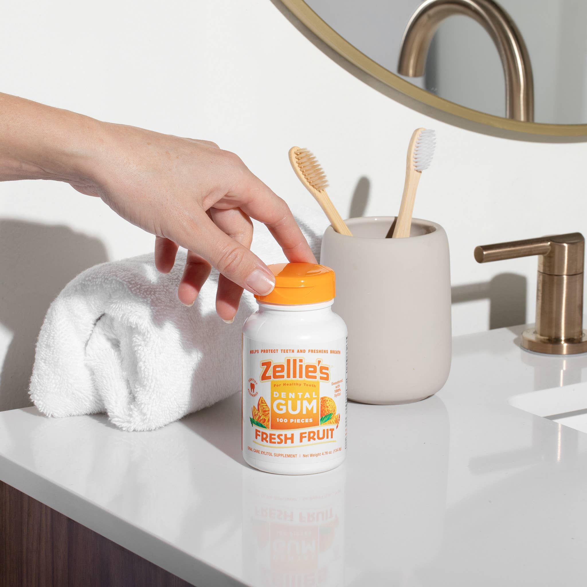 Zellie's - Wholesale Chewing Gum - Zellie's Xylitol Dental Gum - Fresh Fruit 100ct Jar3