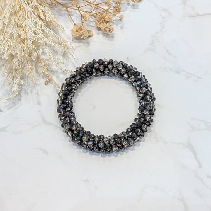 LOLO & YAYA - Wholesale Link & Chain Bracelet - Black-tone crystal effect bracelet18