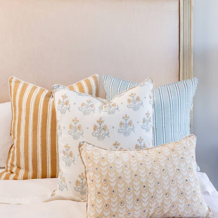 Humble Living - Wholesale Throw/decorative pillow - Imperial Bloom - Zephyr2