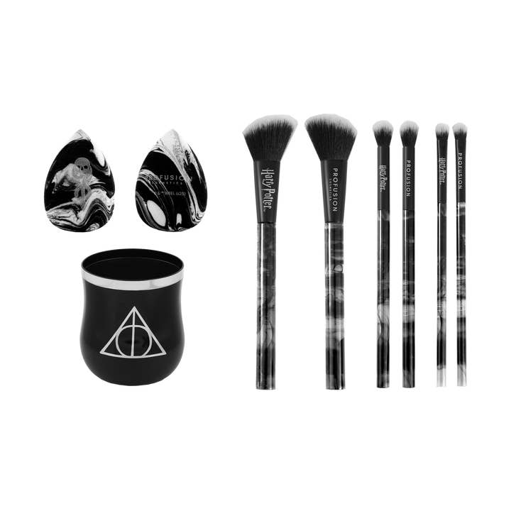VIAI Beauty – wholesale Sminkborstset – HP Mörka Konster | Dödsrelikerna™ Blandningsborste & Svamp Set0