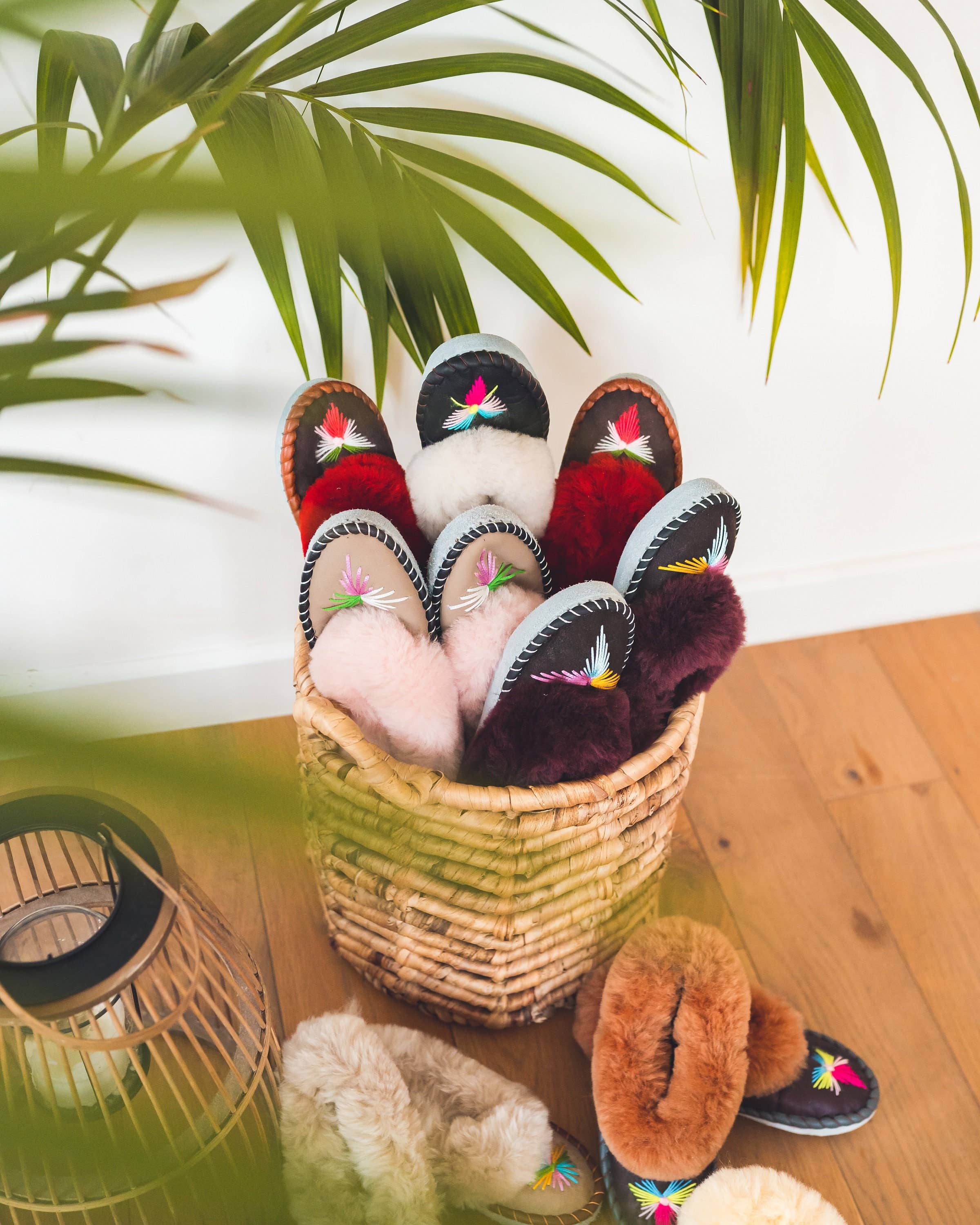 Sheepers SP .Z O.O. - Wholesale Slippers - Women's - Lucky Dip – Full Sheepskin Slippers By Sheepers8