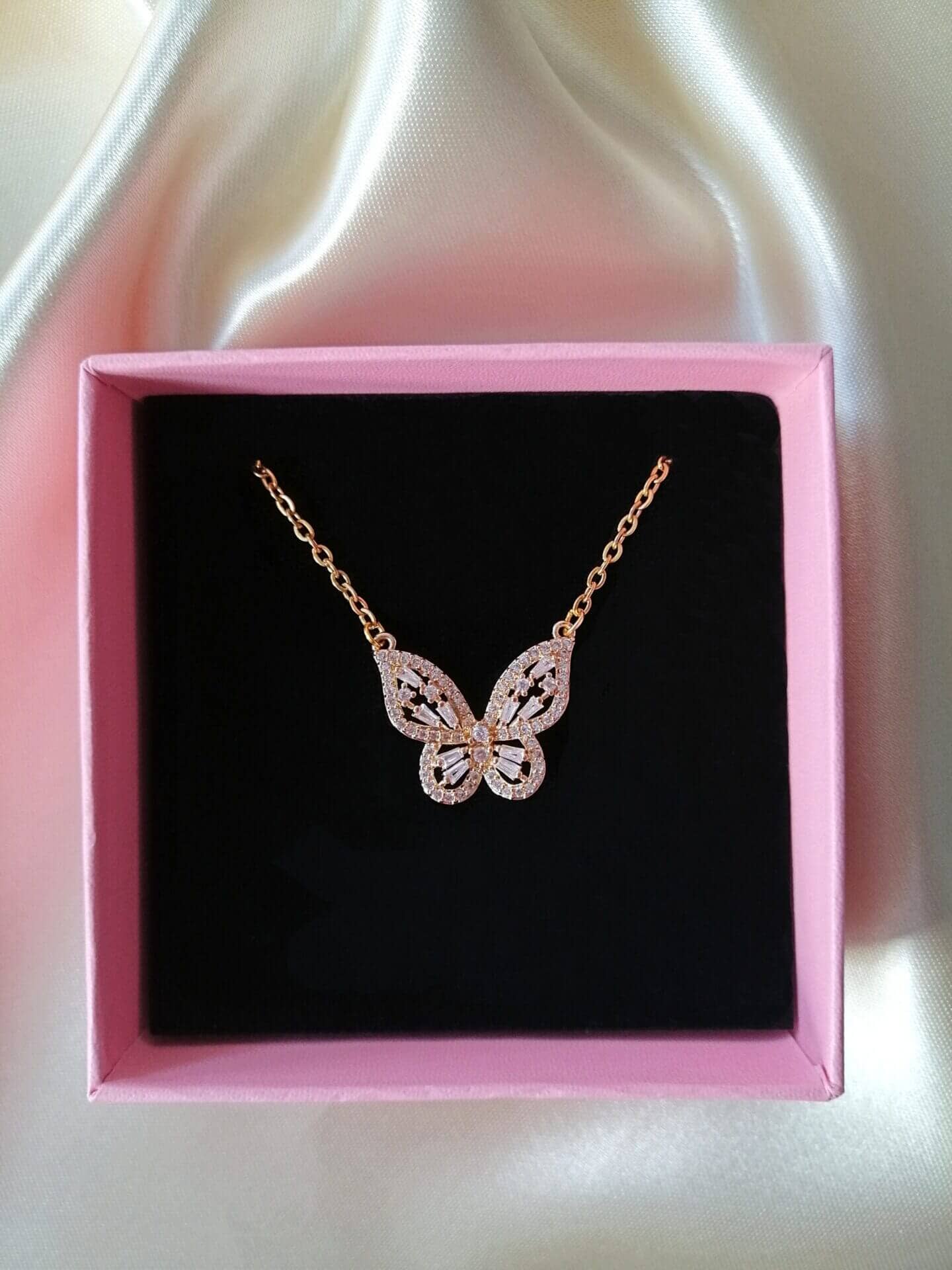 Divine Dulcet - Wholesale Pendant/Charm Necklace - "Dreamy Butterfly" | 24 Karats Pendant Necklace2