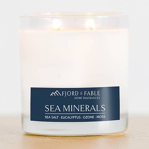 Bougie Minéraux de la Mer pour la vente par FJORD & FABLE