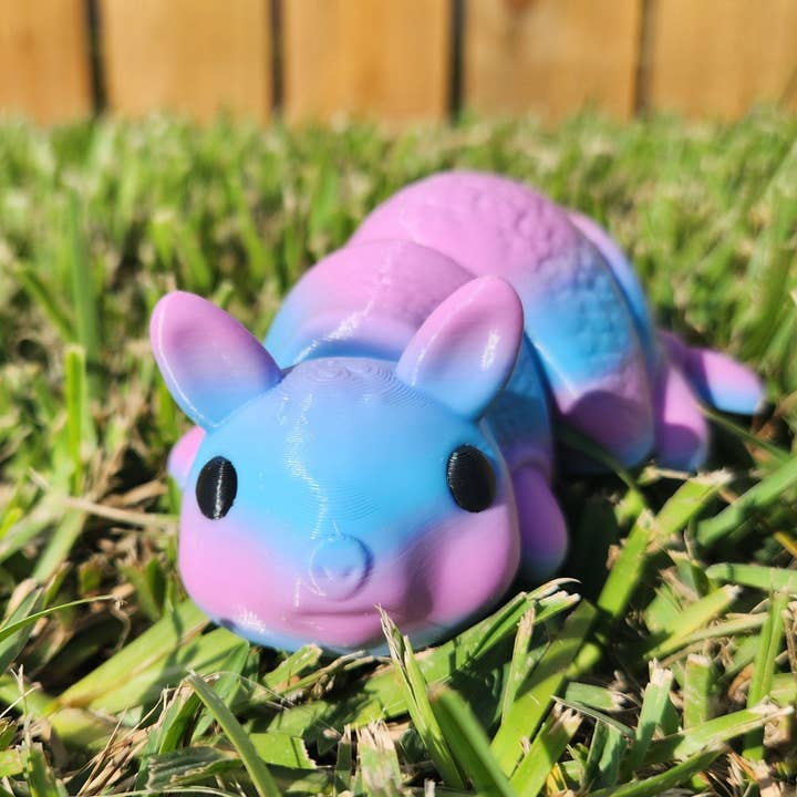 Altered Matter - Wholesale Decorative Figurine - Baby Armadillo- 3D Printed Decor