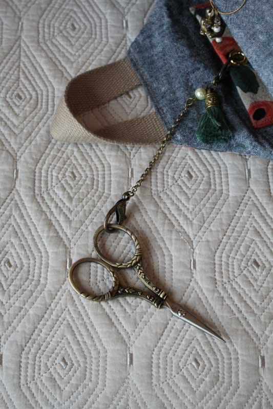 NNK Press - Wholesale Craft Sewing Kit - Take-Along Tote Sewing Pattern3