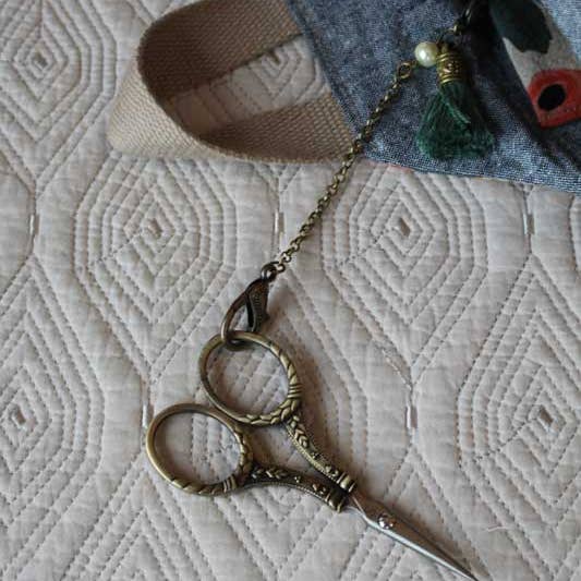 NNK Press - Wholesale Craft Sewing Kit - Take Along Tote Sewing Pattern3