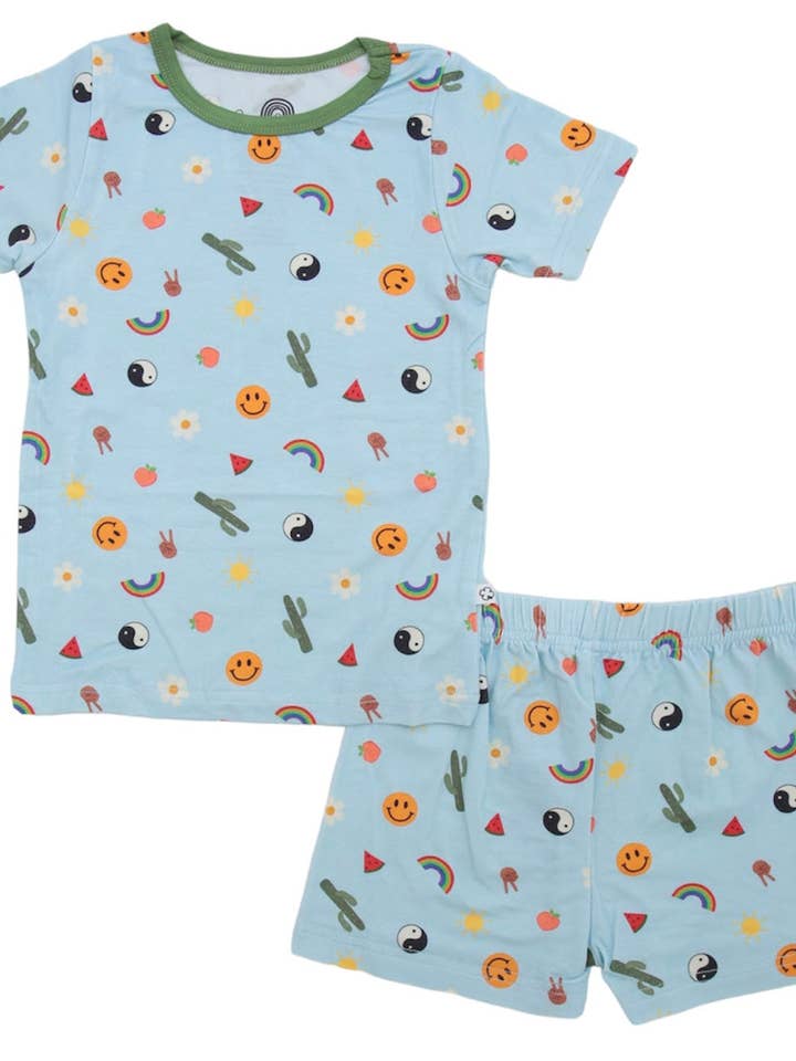 Ensemble de pyjama court en bambou Vibes of Summer pour la vente par Sunshine Luckies