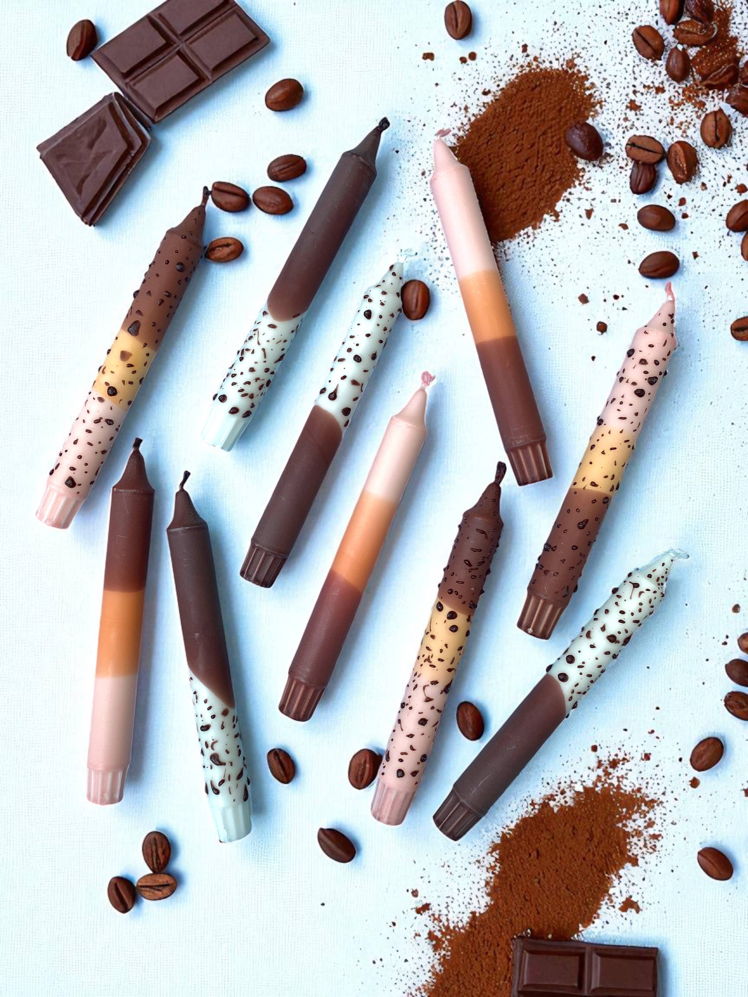 Kupkup HB. - Fi Design Studio Co. – vela pilar por atacado – Brilho Alegre | Vela Tapper Outono em Nova Iorque | 2,3x20 cm11