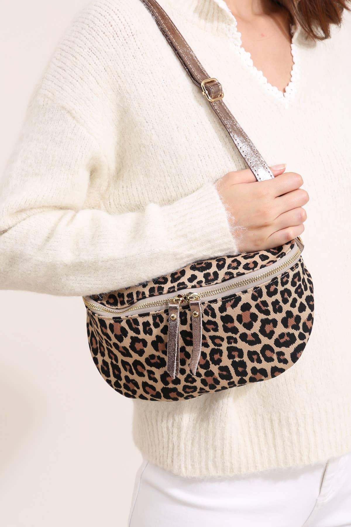 Cherry Paris - Wholesale Belt Bag - Women's - ROSA LEOPARD Bag - 4135B17