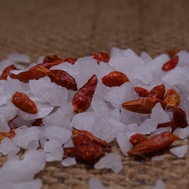 Ilanga Nature - Wholesale Salt - Pili Pili Coarse-Salt 500g5