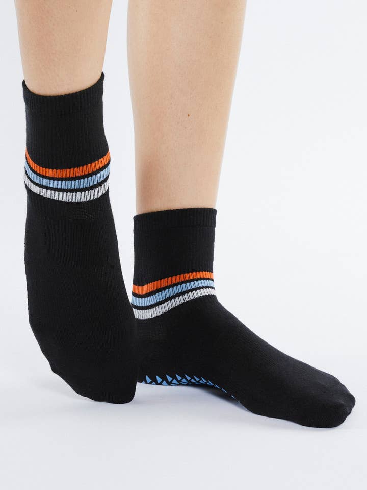 Women's Phoebe Ankle Grip Sock– No Slip Cotton Blend for Pilates & Barre for wholesale by Pointe Studio