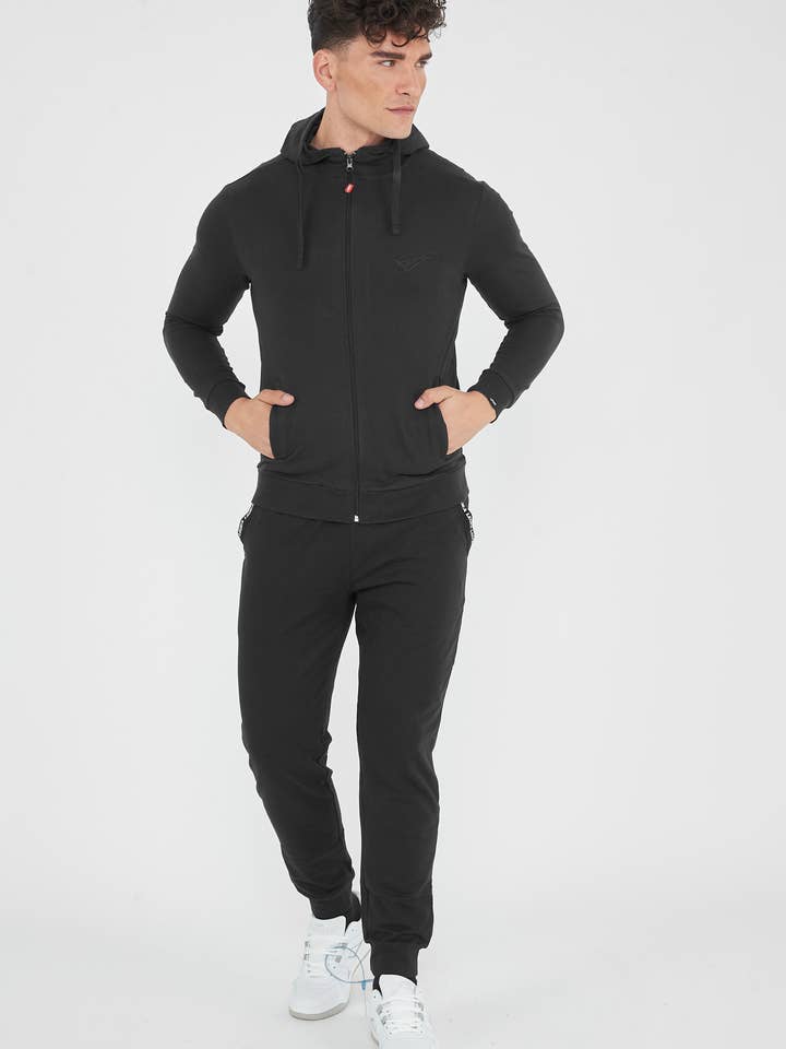 Legea - Wholesale Activewear Set - Men's - Maya Fiondo jumpsuit11