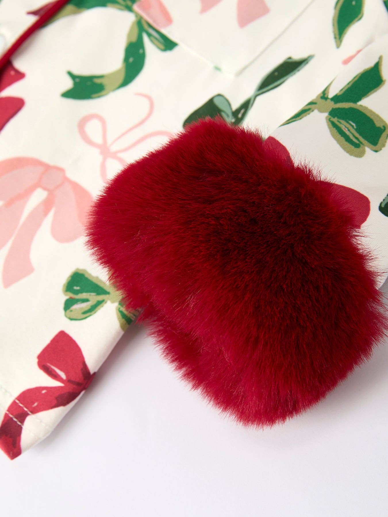 Rylee Faith Designs - Vente Haut et bas de pyjama – enfant - Ensemble de pyjama de Noël à imprimé nœud de fête – Vêtements de nuit confortables pour filles avec bordure rouge19