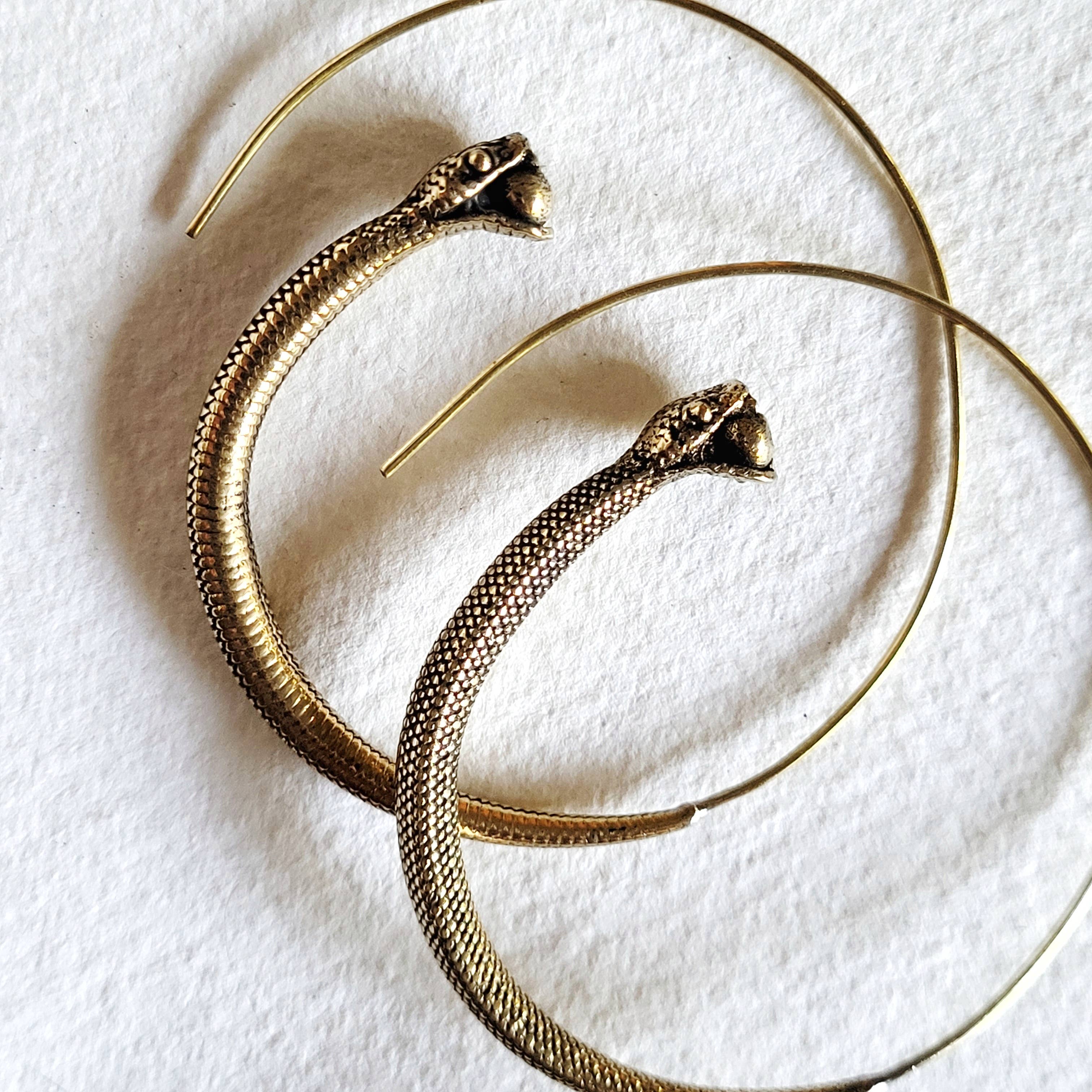 Bisjoux - Wholesale Hoop Earrings - Brass cobra snake hoop earrings4