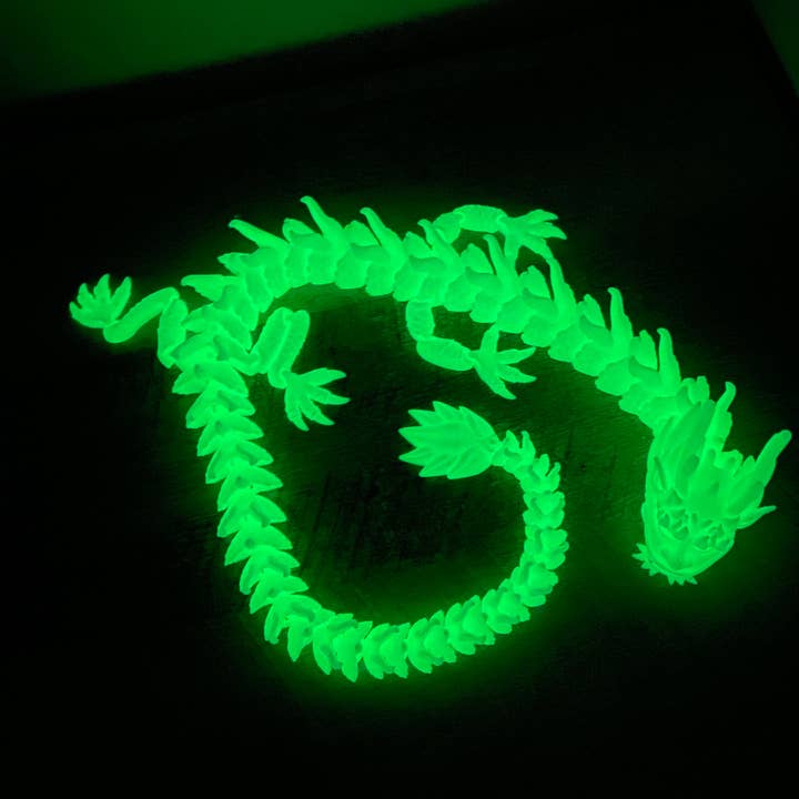 NumanPrints – wholesale Fidget toy – Kids – Glow in The Dark Dragon! Imperial Chinese Dragon4