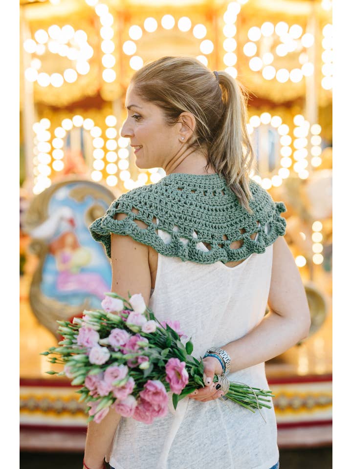 Green Capita Verde Mayor or Girl for wholesale on Faire4