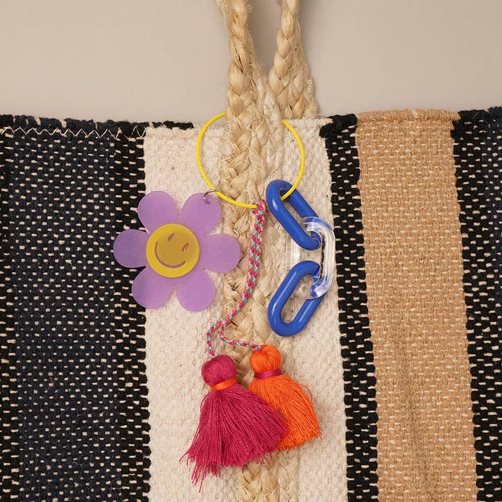 Fashion City - Wholesale Keychain - Women's - Happy Face Flower Chunky Chain Keyring Bag Charm4