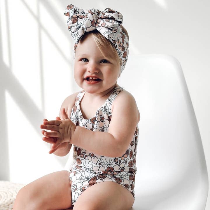 There She Goes for wholesale by Tyed ‘N Knots