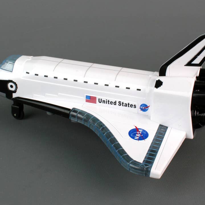 Daron Worldwide Trading - Wholesale Toy Plane - Kids - RD189A Radio Control Space Shuttle by Daron Toys1