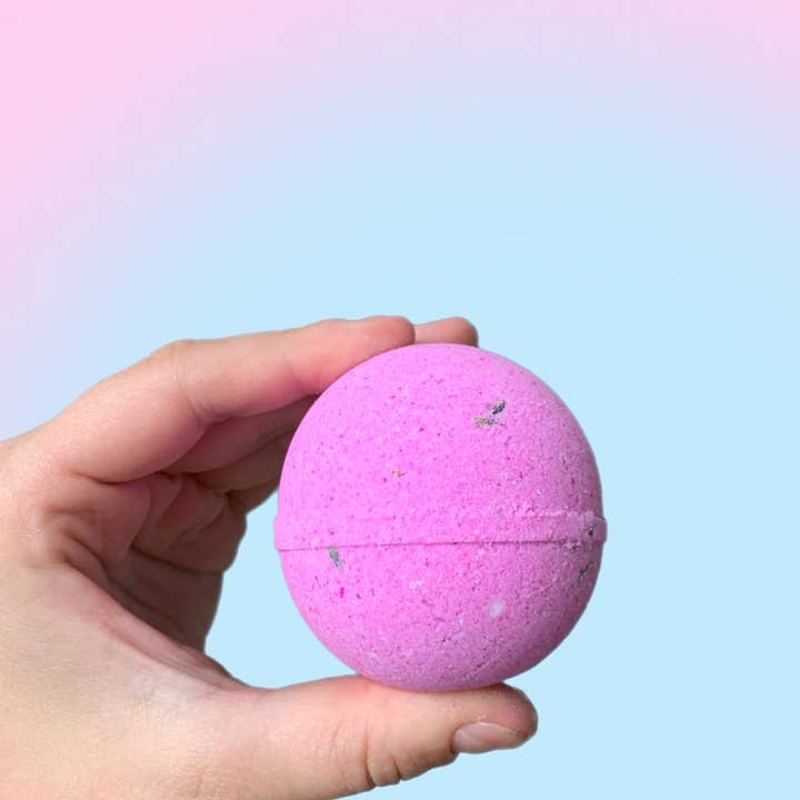 La Bomba - Wholesale Bath bomb/fizz - Lavender Bath Bomb2