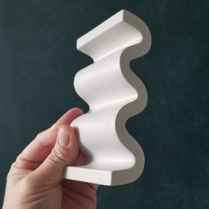 Dovekie & Finch - Wholesale Decorative Tray - Modern Wavy Tray7