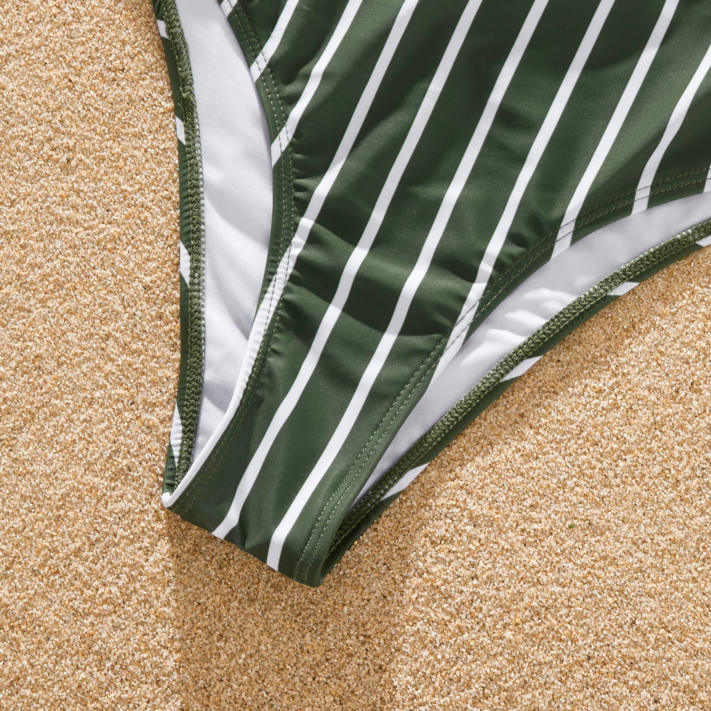 Verde del ejército Bikini Verde Oliva Familiar con Falda Cubierta o Bañador de venta al por mayor en Faire27