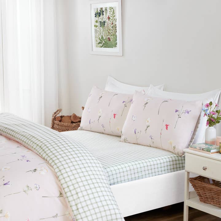 Set copripiumino in microfibra di poliestere Niamh Floral con federa per la vendita all'ingrosso da parte di Rapport Home Furnishings Limited