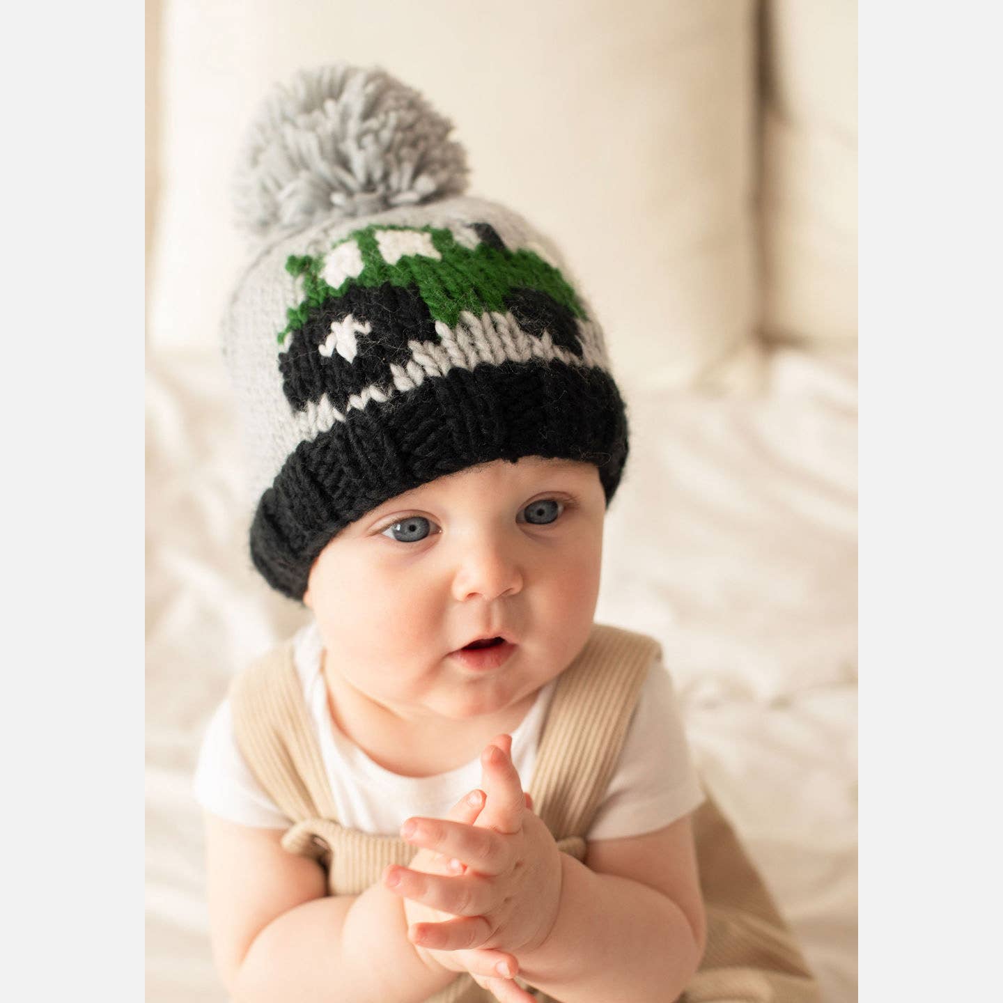 Huggalugs - Vente Bonnet – enfant - Bonnet enfant et bébé avec tracteur2