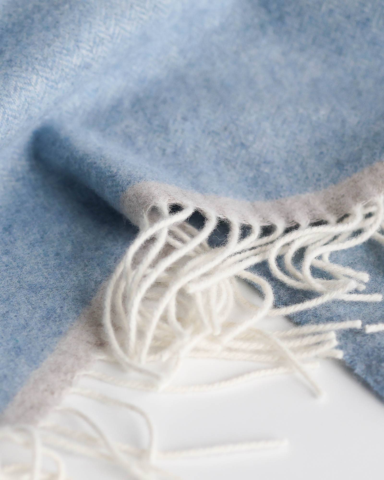 MoST - Wholesale Throw Blanket - Merino/cashmere Throw Blanket MILANO - blue2