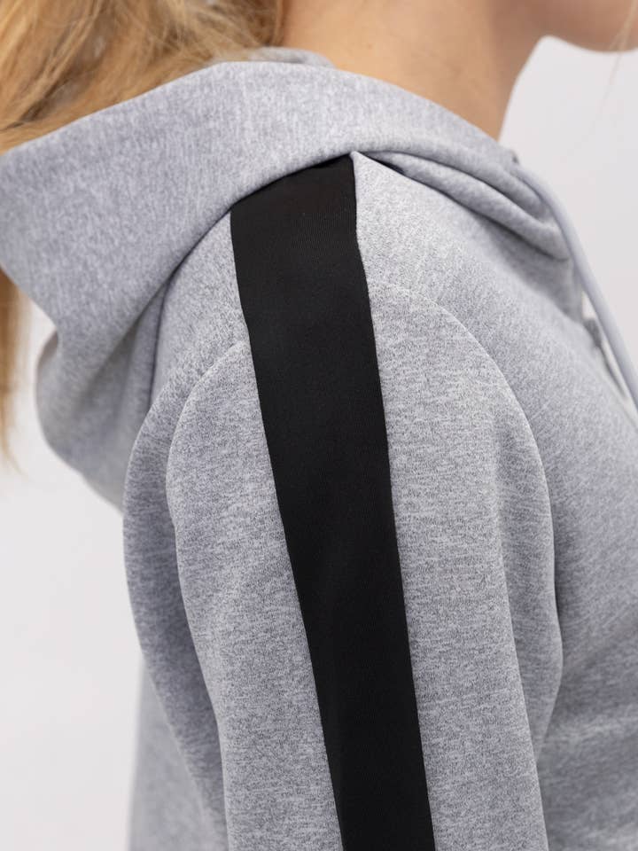 Zayne Paris - Wholesale Activewear Set - Women's - F003 women's jogging set4