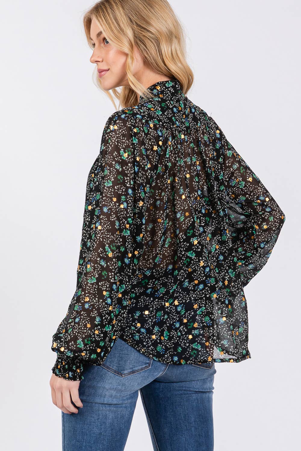 Sage + Fig - Wholesale Blouse - Women's - TIE NECK LONG SLEEVES FLORAL PRINT BLOUSE (ST71038)8