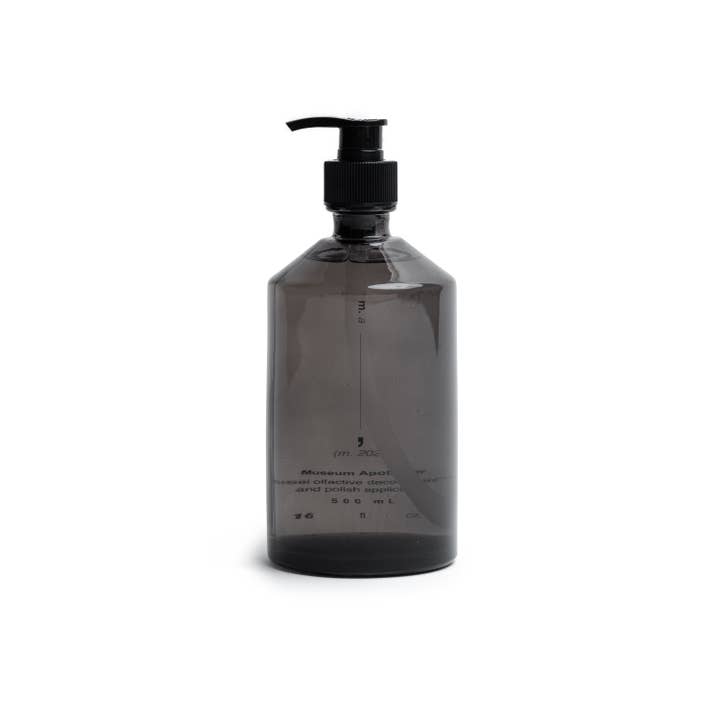 Frammento_0001 Applicazione di Decontaminante Olfattivo e Lucidante per Navi per la vendita all'ingrosso da parte di Museum Apotheker