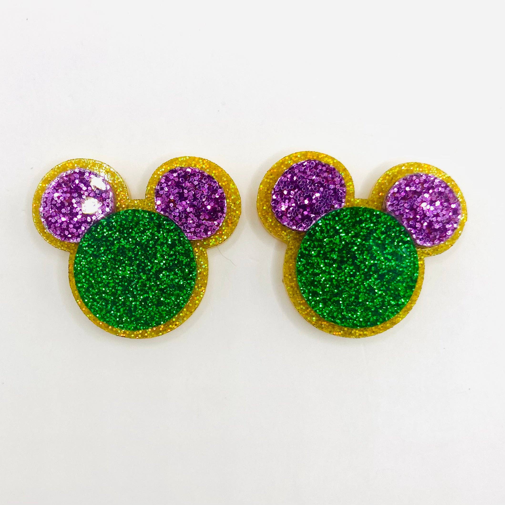 D and M’s Enterprise, LLC - Wholesale Stud/Post Earrings - Mickey Mouse0