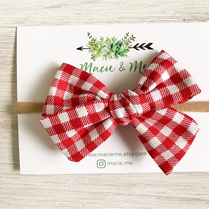 Nœud d'écolière vichy rouge 4 juillet pour la vente par Macie & Me