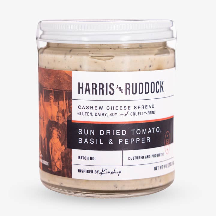 Soltorkad tomatbasilikaostpålägg - 9 oz för wholesale av Harris and Ruddock