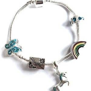 Kinderdochter 'Magical Unicorn' verzilverde Charm Bead Armband voor wholesale door Liberty Charms