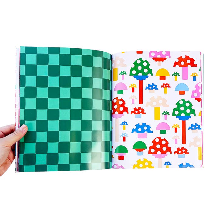 Pipsticks – wholesale Sticker – Fun & Festive Wrapping Paper Book5