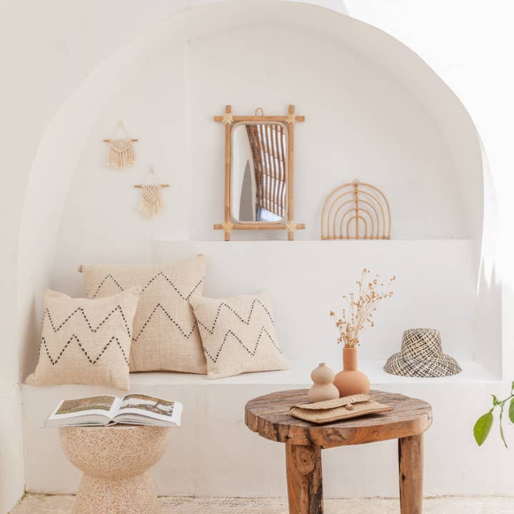 Village Thrive - Wholesale Tapestry/Textile - Iris Small Macrame Wall Hanging6