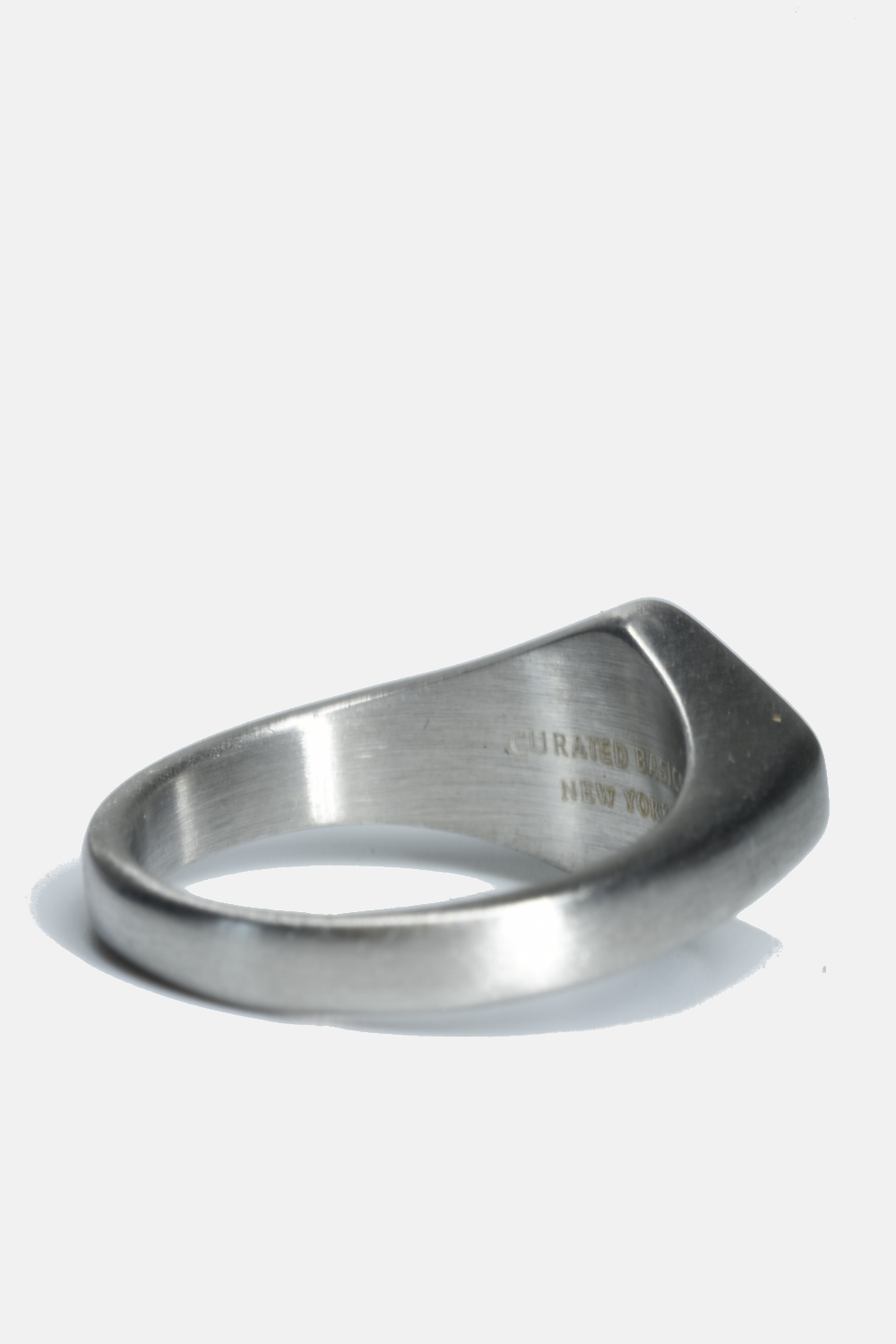 Curated Basics - Vente Chevalières - Bague Triangle Duo Vert1