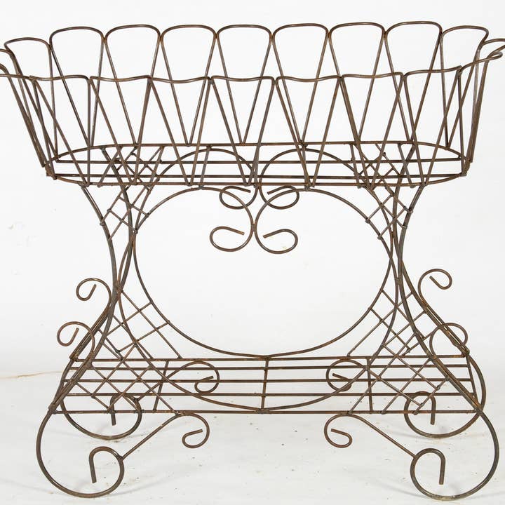 Garden Iron And More - Wholesale Plant Pot Stand - Wrought Iron French Look Planter with Scalloped Basket