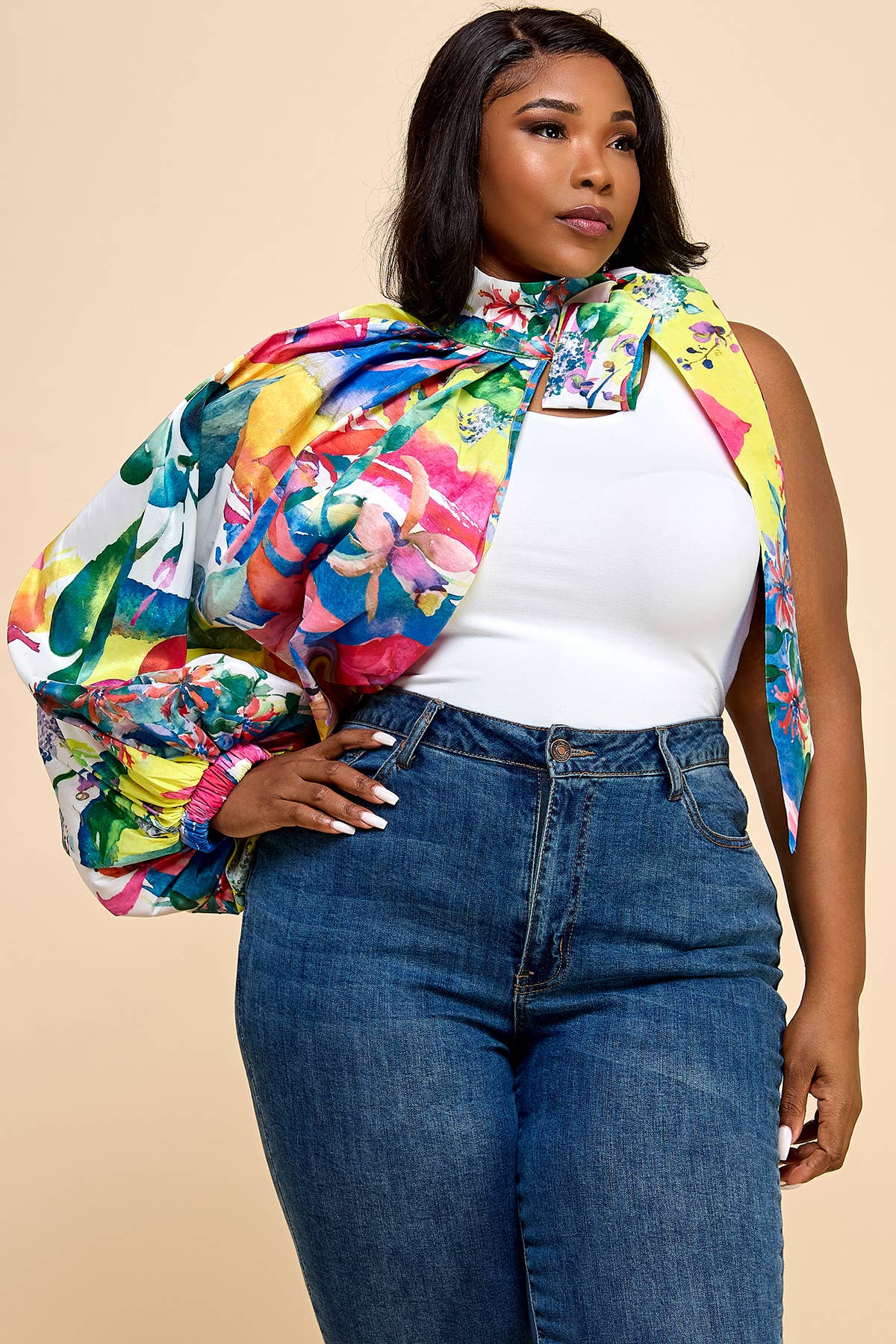 G179 PLUS Blousetop met hoge hals en één ballon en lange mouwen voor groothandel op Faire4