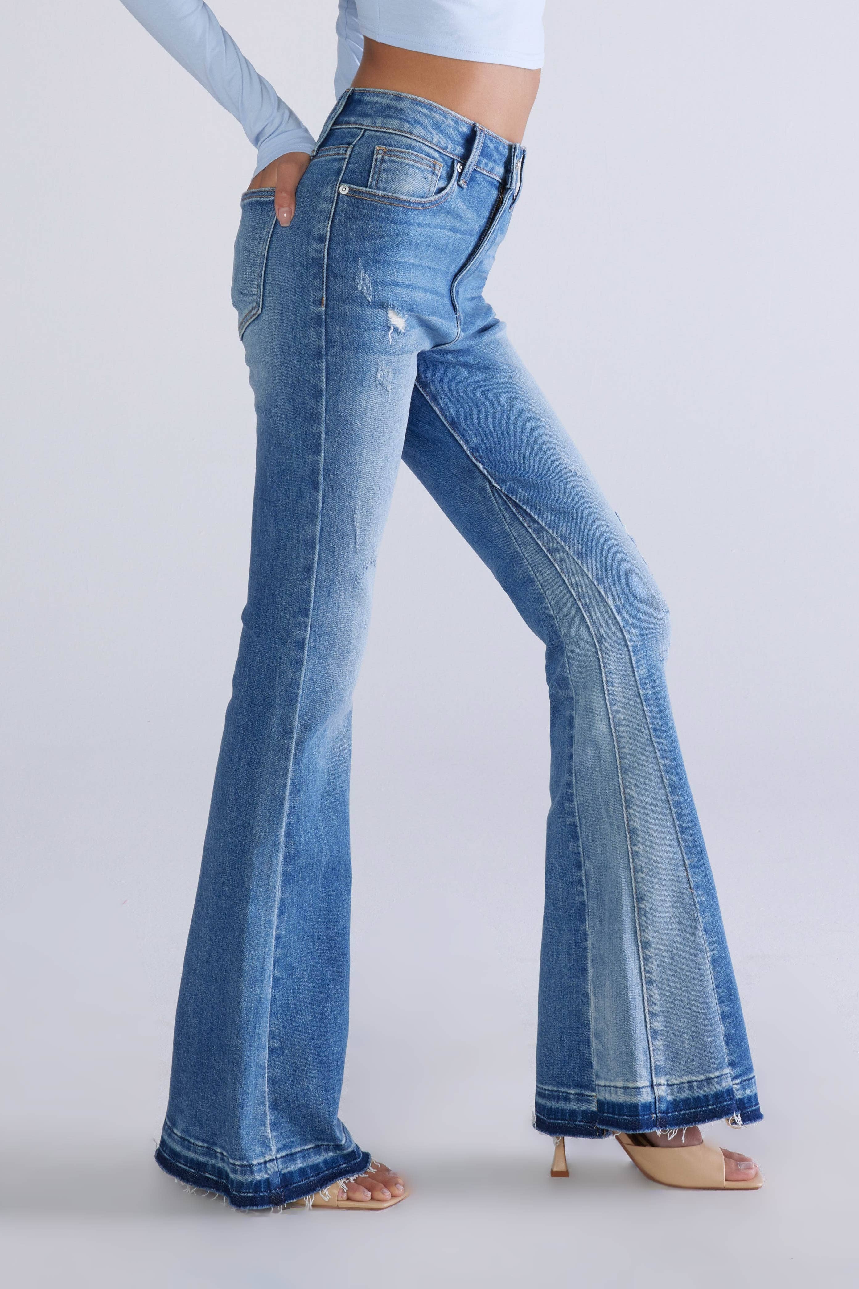 bleu Écharpe évasée à ourlet bloc de couleur bleu moyen pour femmes, automne en vente sur Faire1