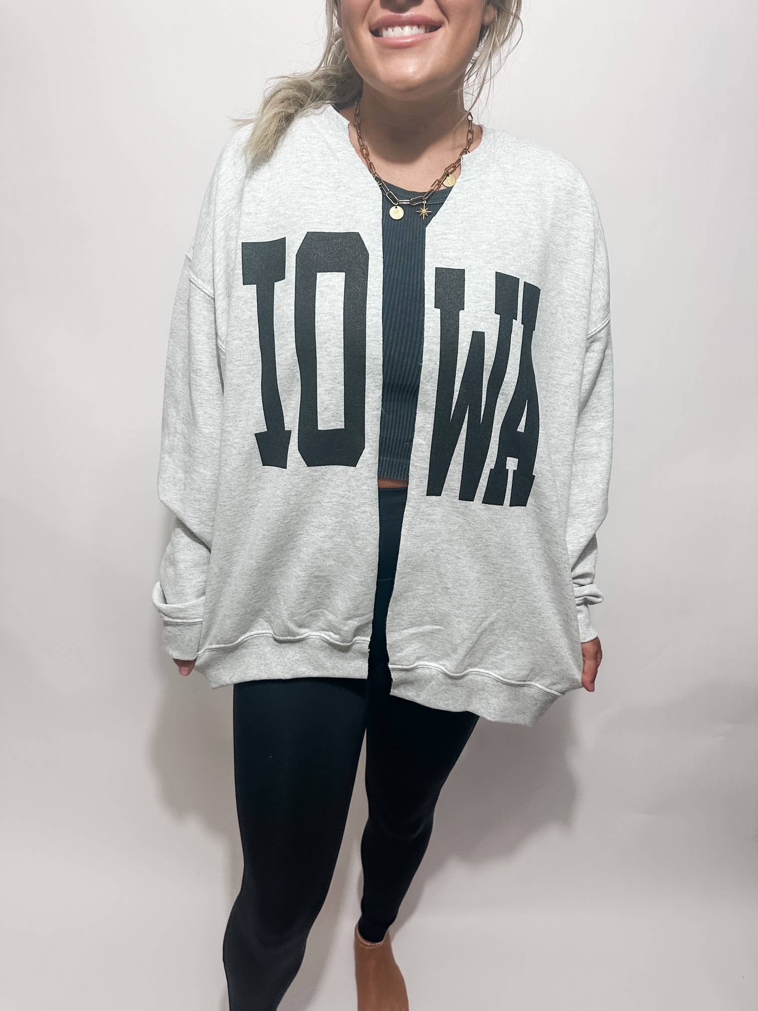 Wicker Road Boutique - Wholesale Cardigan - Women's - IOWA Cardigan1