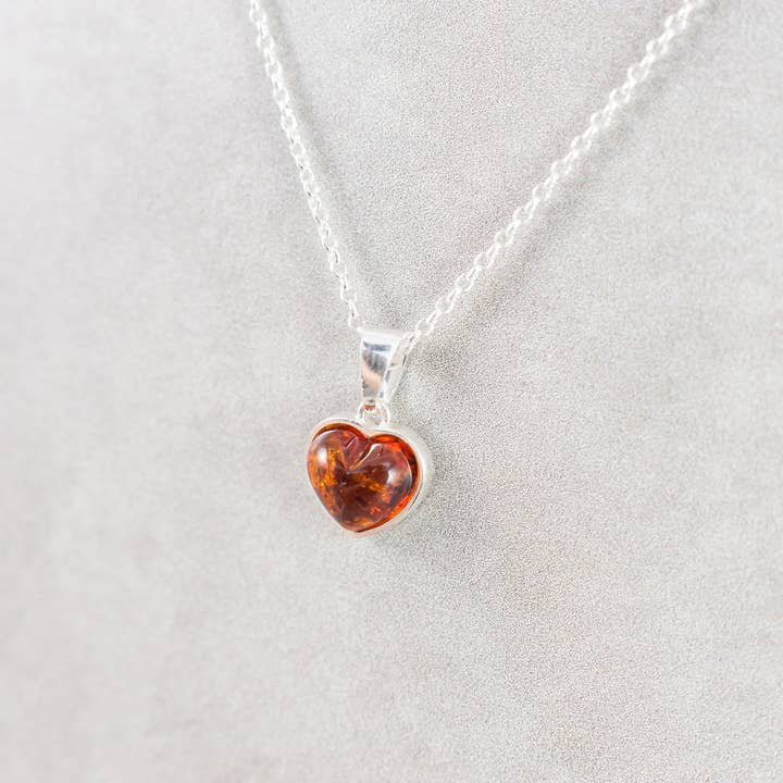 Baltic Amber Heart Pendant Necklace Silver Heart Friendship for wholesale by Marcin Waryszak