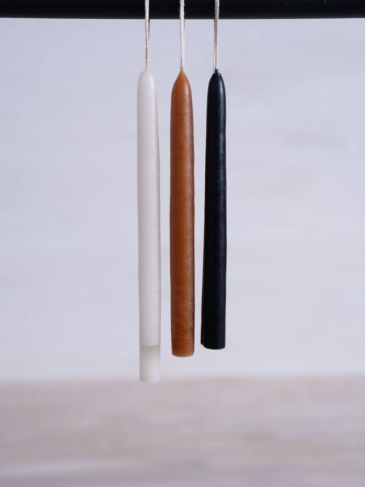 bougies effilées fines - Nordique pour la vente par Made Market Co.