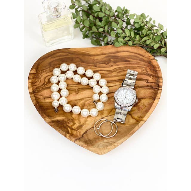 Plato corazón de madera de olivo para venta al por mayor de Natural OliveWood