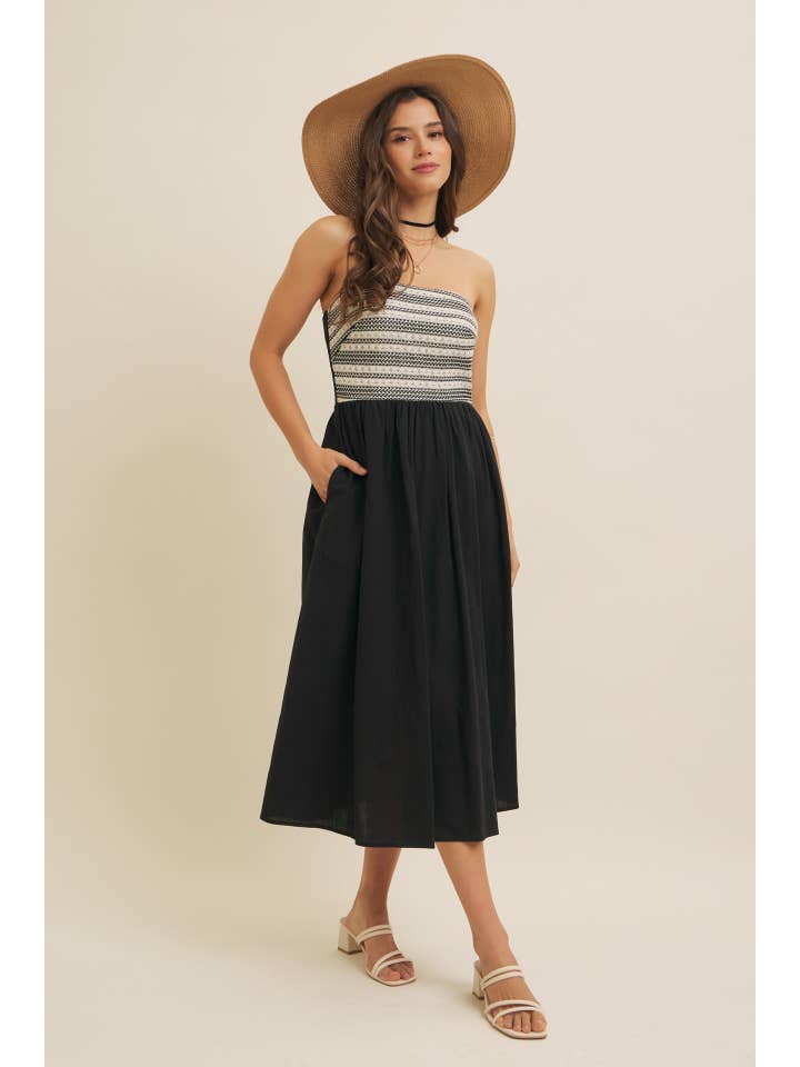 IVORY BLACK CROCHET CONTRAST TUBE TOP MIDI DRESS WITH POCKETS for wholesale on Faire